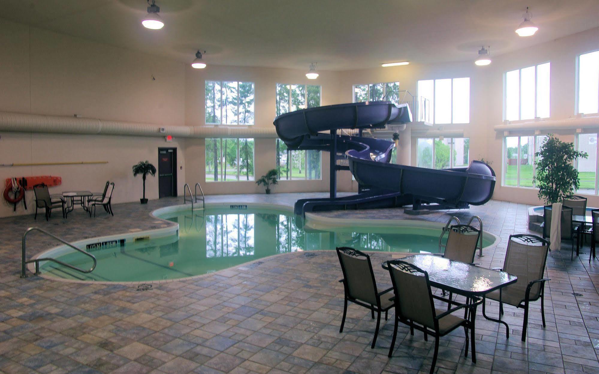 The Burntwood Hotel Thompson Luaran gambar